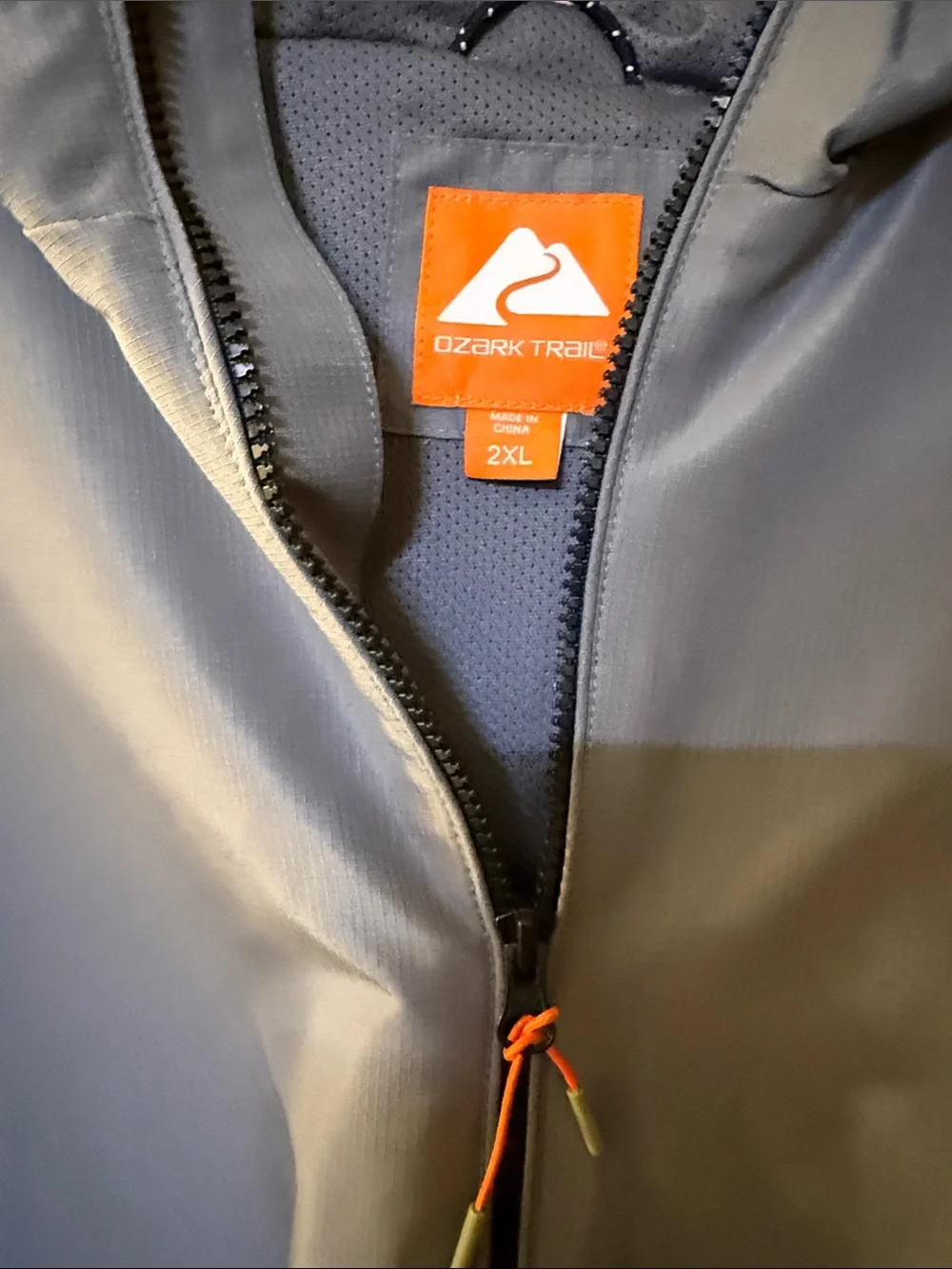 Ozark Trail men’s windbreaker jacket